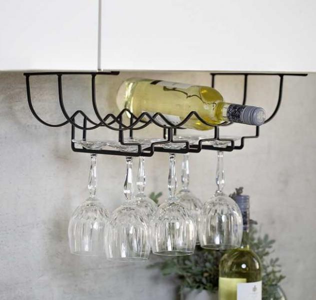 Wenko vinreol m/glasholder til k&oslash;kkenoverskab - Sort