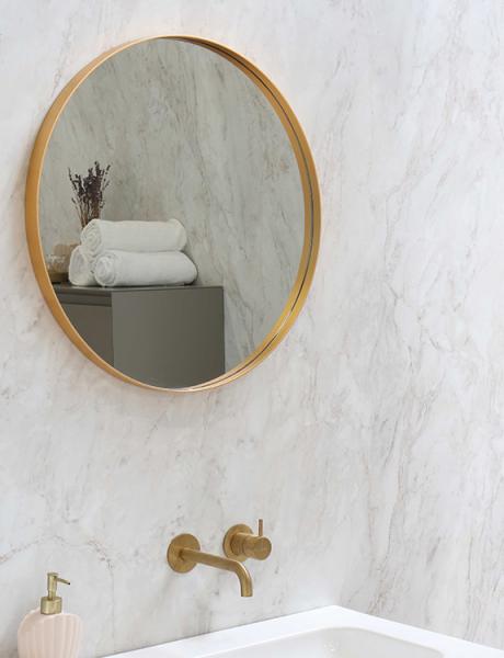 Sanibell Ink SP15 rundt spejl m/ramme Ø40 - Børstet mat guld Sanibell Ink SP15 rundt spejl m/ramme Ø40 - Børstet mat guld