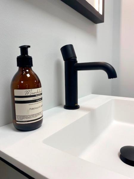 Cassøe One håndvaskarmatur - Mat sort Cassøe One håndvaskarmatur - Mat sort