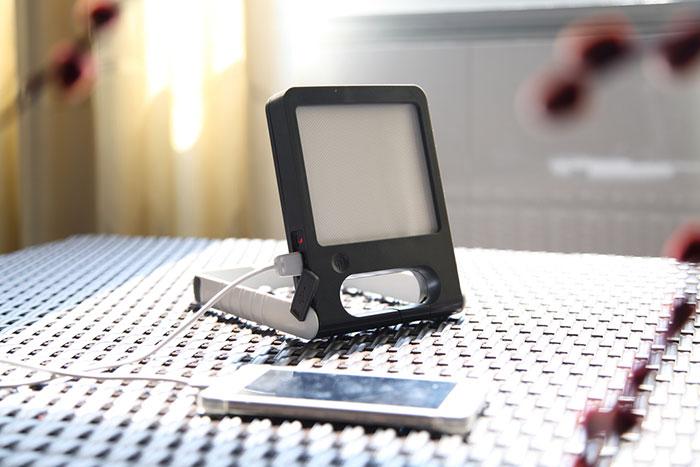 Lutec Padlight Solar udendørslampe m/USB og solceller Lutec Padlight Solar udendørslampe m/USB og solceller