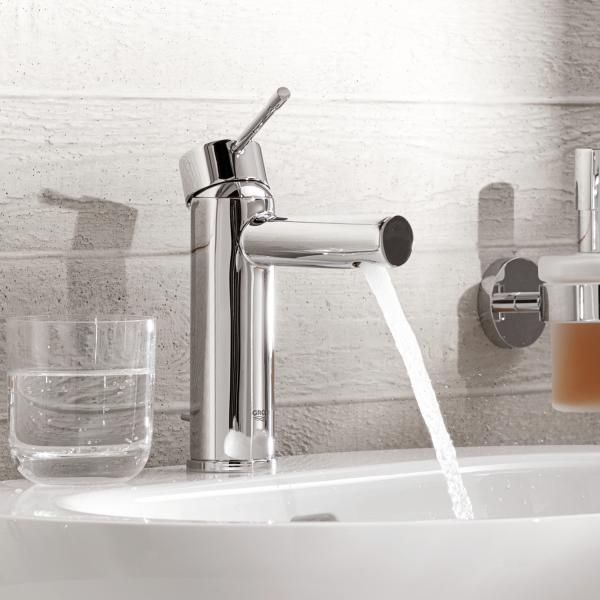 Grohe Essence New håndvaskarmatur m/løft-op bundventil og EcoJoy - Krom Grohe Essence New håndvaskarmatur m/løft-op bundventil og EcoJoy - Krom