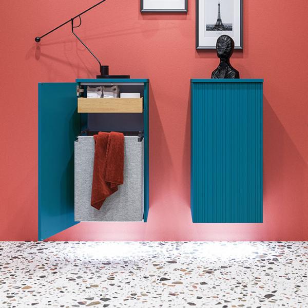 Dansani Luna Urban sideskab B m/låge og vasketøjspose - Venstrehængslet - Riflet/valgfri farve Dansani Luna Urban sideskab B m/låge og vasketøjspose - Venstrehængslet - Riflet/valgfri farve