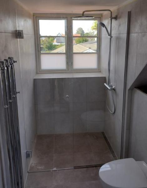 Bath brused&oslash;r med fast side - Matsort