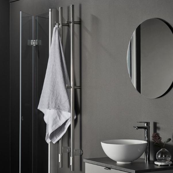 Hafa Grace håndklædetørrer - 7,5x140,5 cm - Rustfrit stål Hafa Grace håndklædetørrer - 7,5x140,5 cm - Rustfrit stål